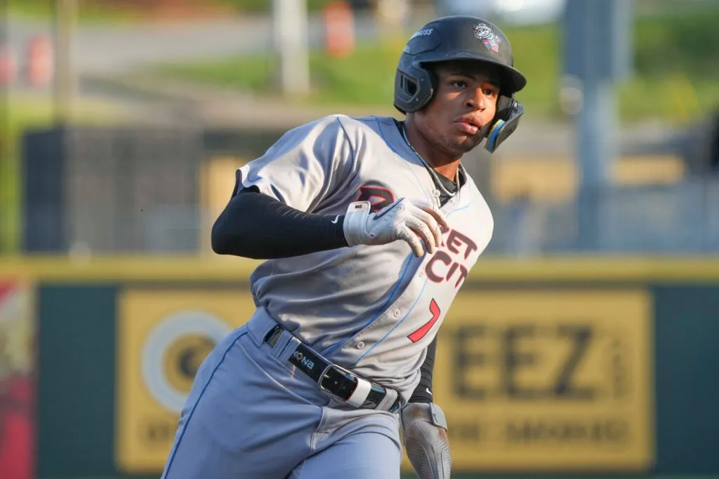 Malaikat untuk Mempromosikan Christian Moore