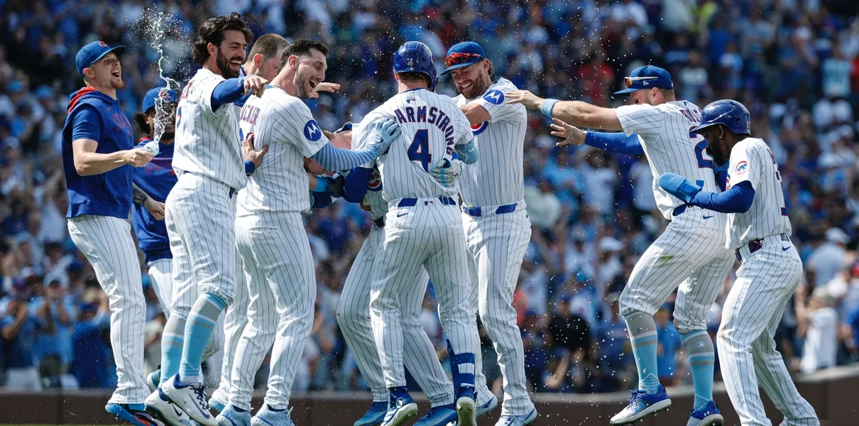 Lebih Seru dengan Kemenangan Walk-Off Ian Happ